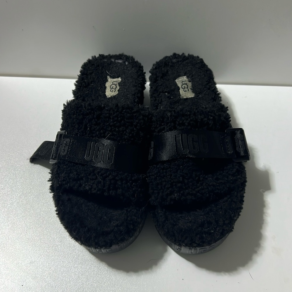 Black UGG slippers